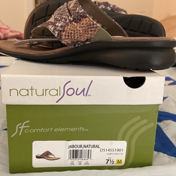 Natural Soul by Naturalizer JABOUR Sandals - Picture 2 of 2